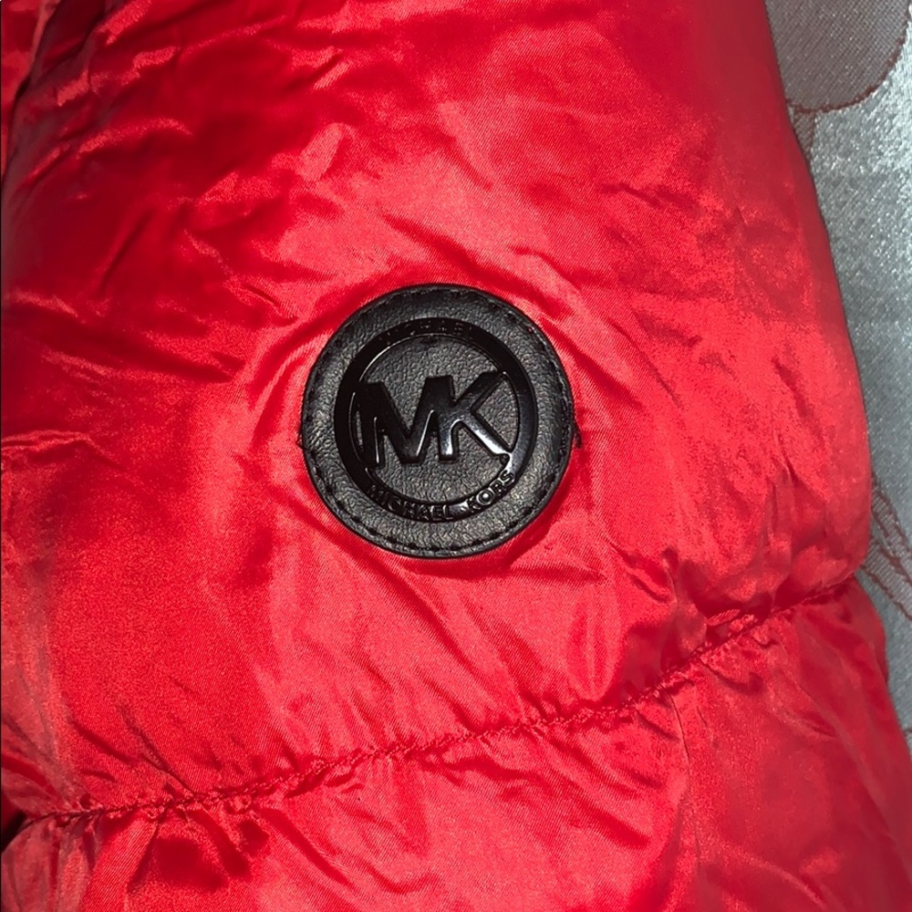 Red Michael Kors Women’s Puffer Coat Size Small - Picture 2 of 6